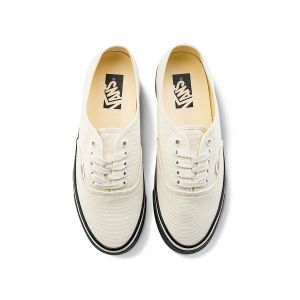 LX AUTHENTIC 44男女帆布鞋